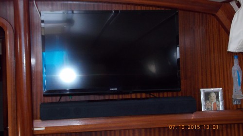               TV LCD                           